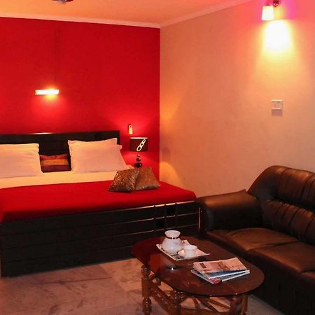 The New Casablanca Boutique Hotel Bangalore Bagian luar foto